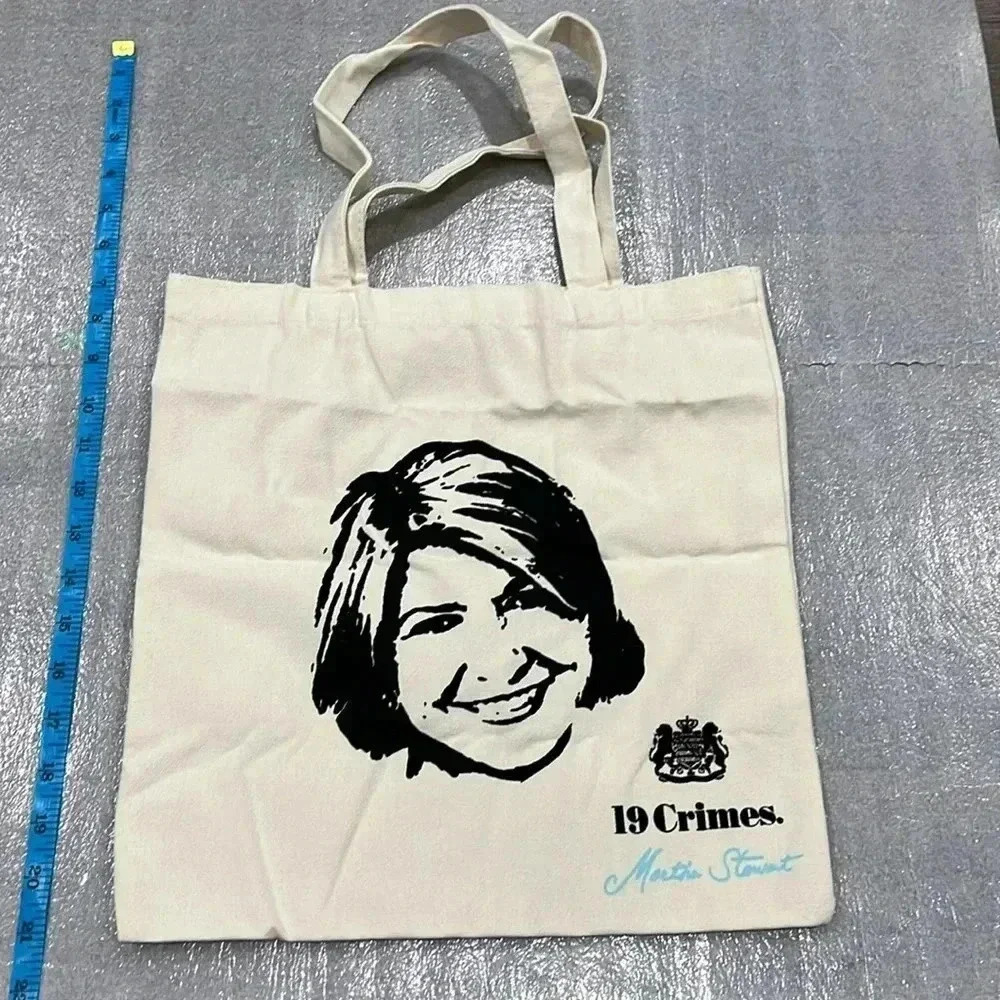 19 Crimes Martha Stewart Snoop Dog  Limited Edition Canvas Tote Bag. NWOT